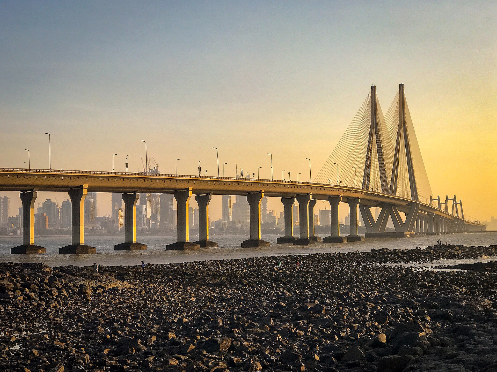 Mumbai (BOM) — สนามบินคอริดอร์ ASEAN, photo via Wikimedia Commons (Wikipedia summary)