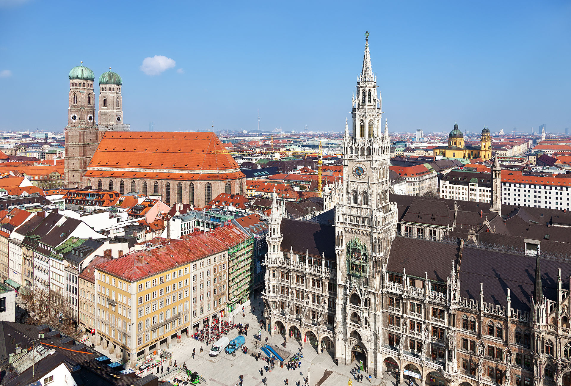 Munich (MUC) — สนามบินคอริดอร์ชาวไทยในต่างประเทศ, photo via Wikimedia Commons (media-list scan)